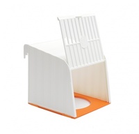 Пластиковое гнездо для птиц 12*12*16 см, Bird nesthouse in plastic 12x12x16 cm